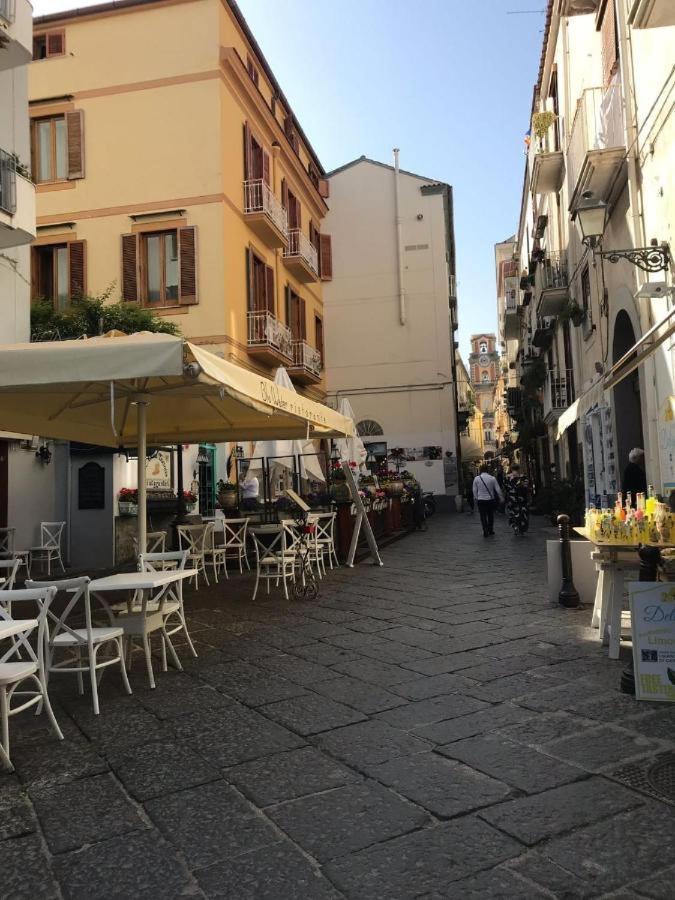 Emy House Sorrento Apartment ภายนอก รูปภาพ